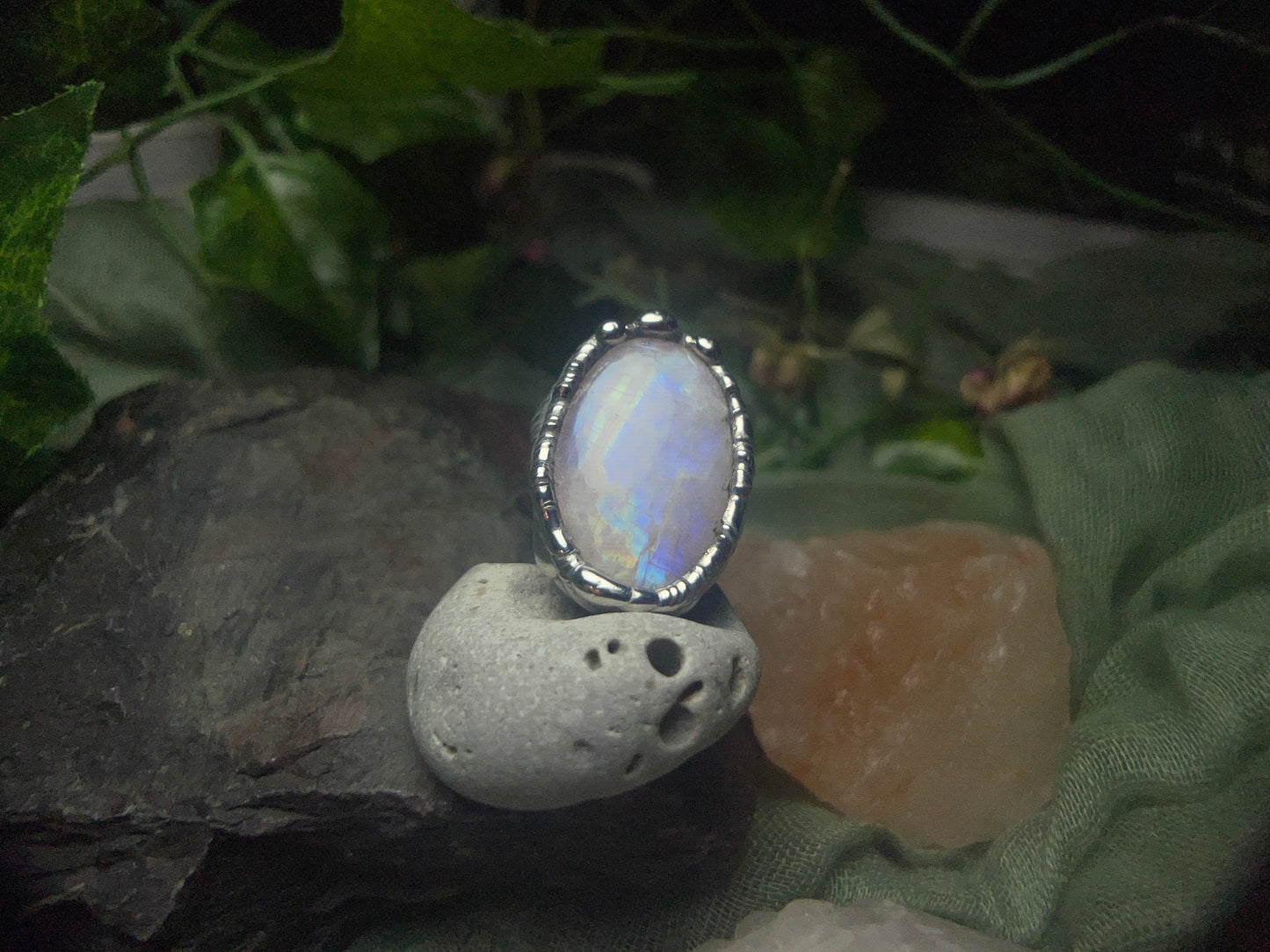 Size 9 Moonstone Ring