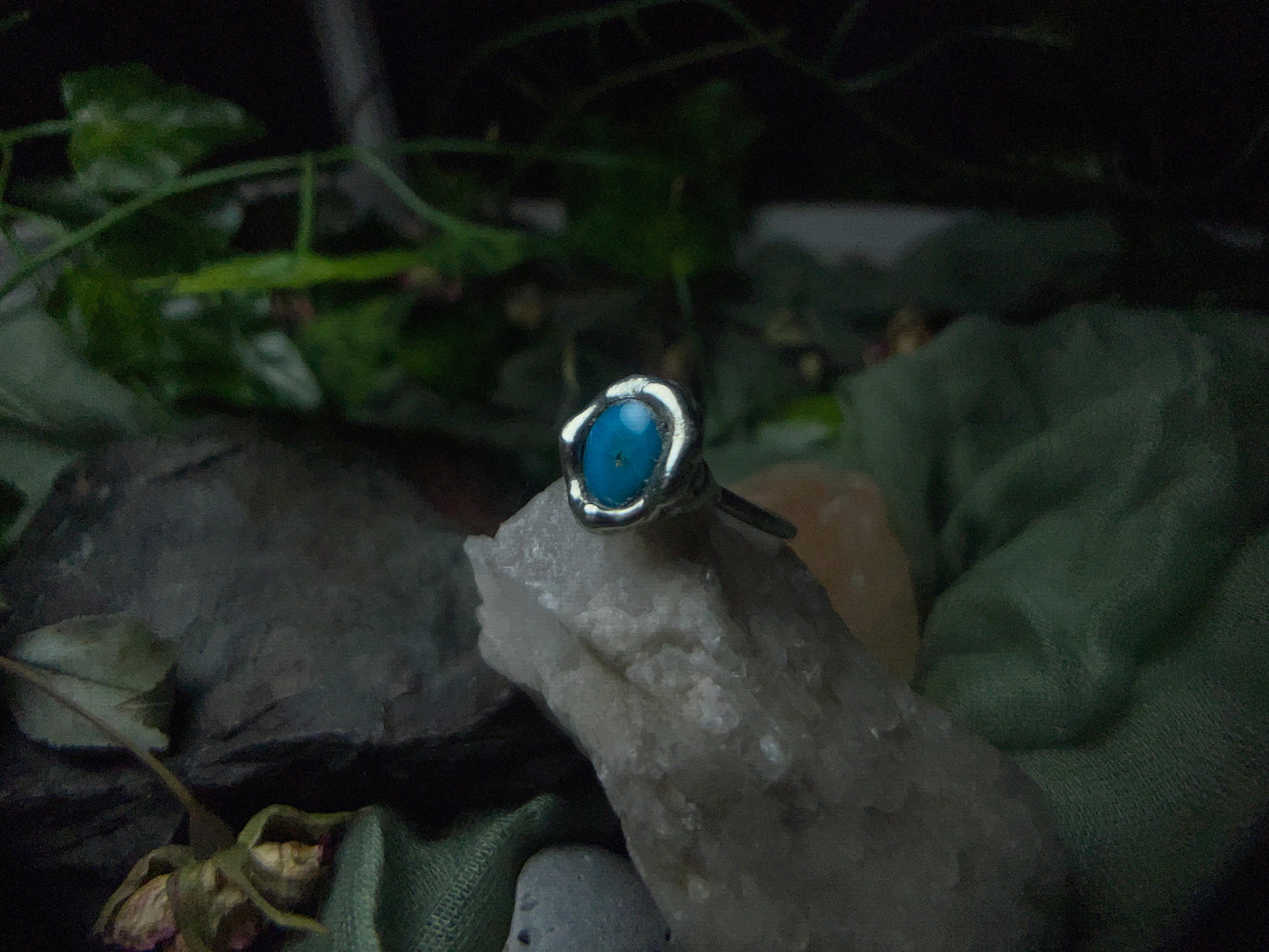 Size 6 Turquoise Ring