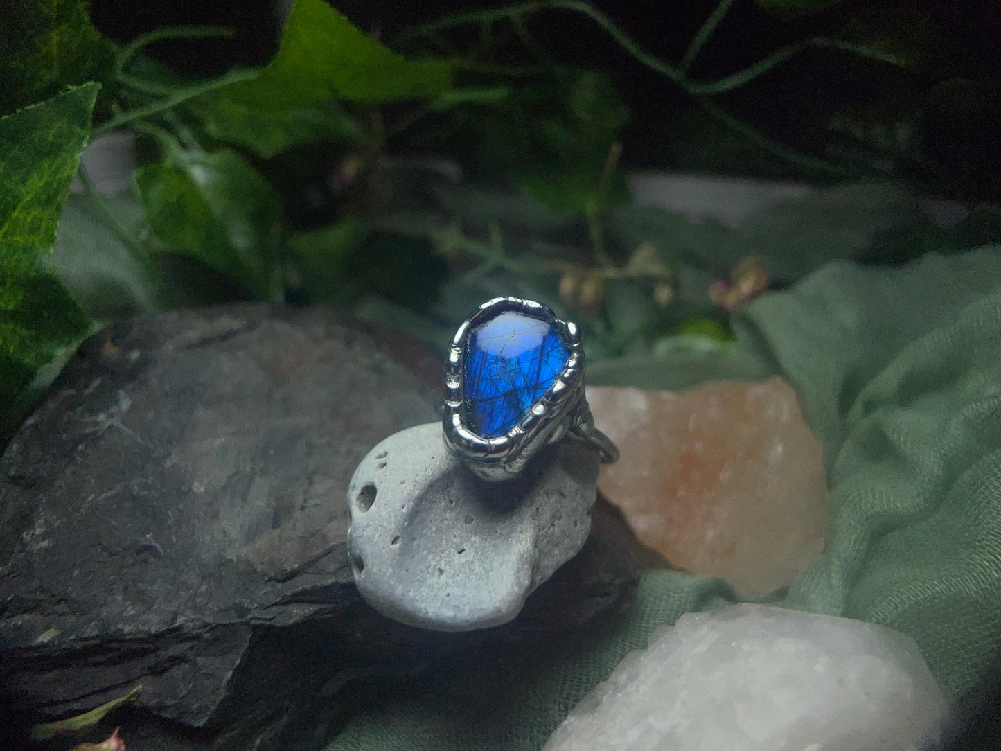 Size 9 Labradorite Coffin Ring