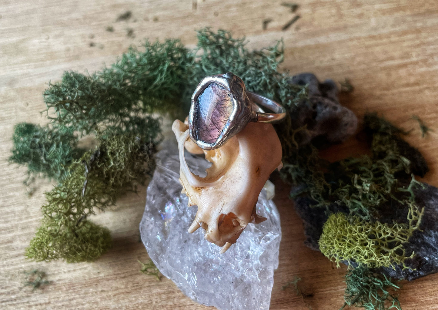 10 coffin labradorite ring