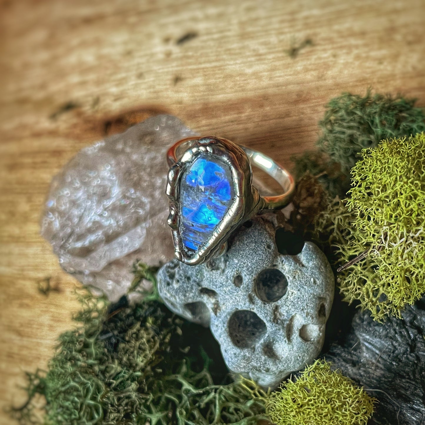 8 Coffin Moonstone Ring