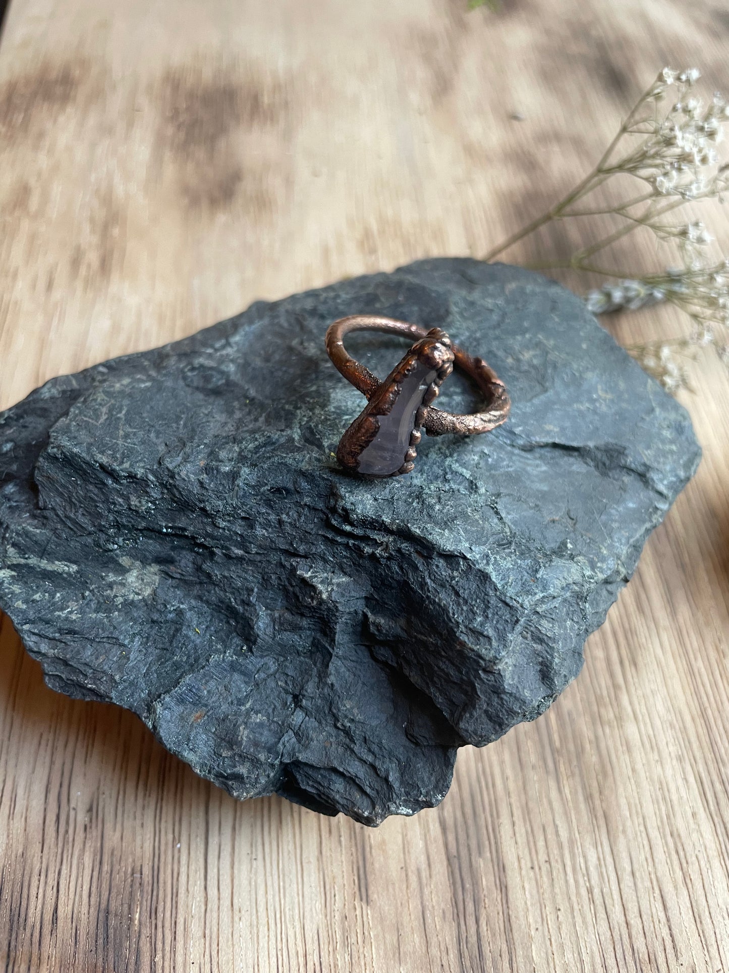 12 Rose Quartz Copper Ring