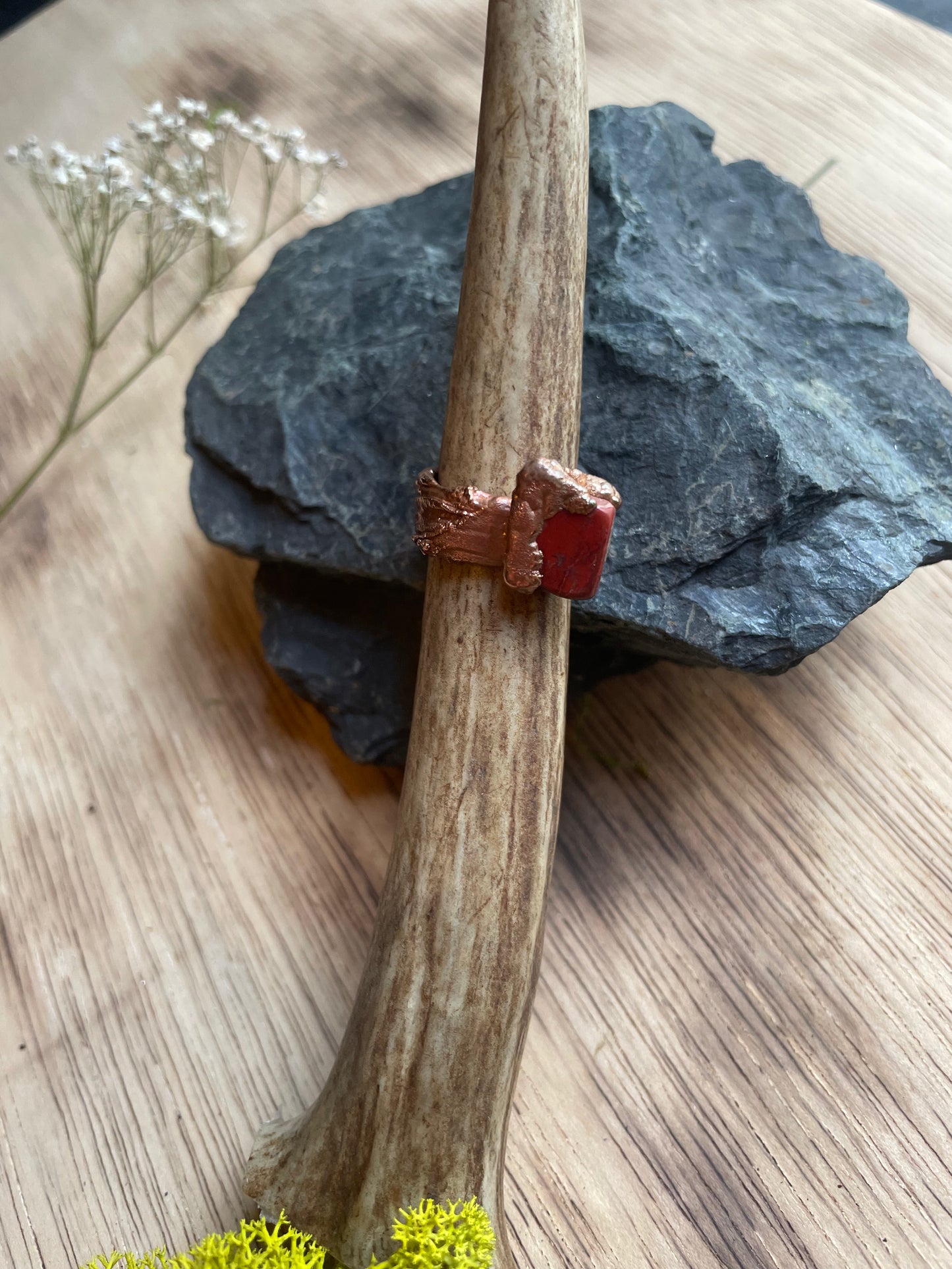 3.5 Carnelian Copper Ring