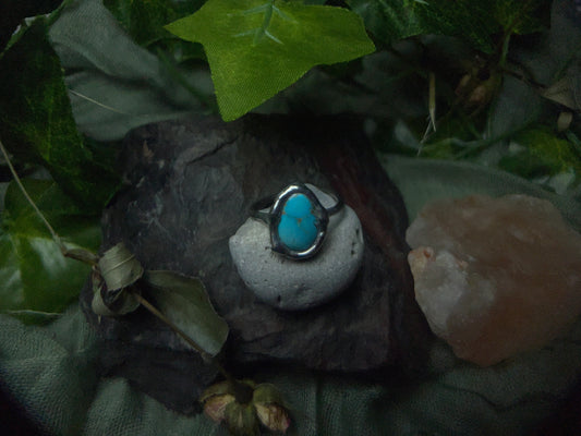 Size 6 Turquoise Ring