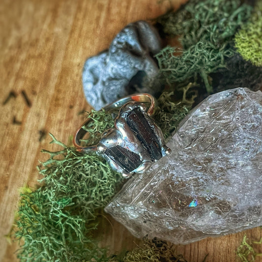 12 Black Tourmaline Silver Ring