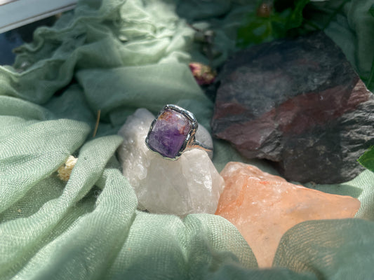 Size 10 Amethyst Ring