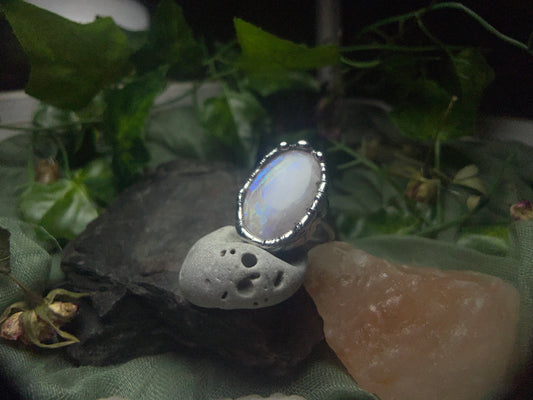 Size 9 Moonstone  Ring