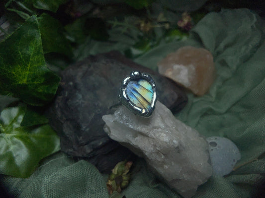 Size 7 labradorite Ring