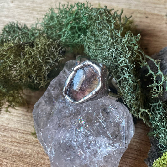 10 coffin labradorite ring